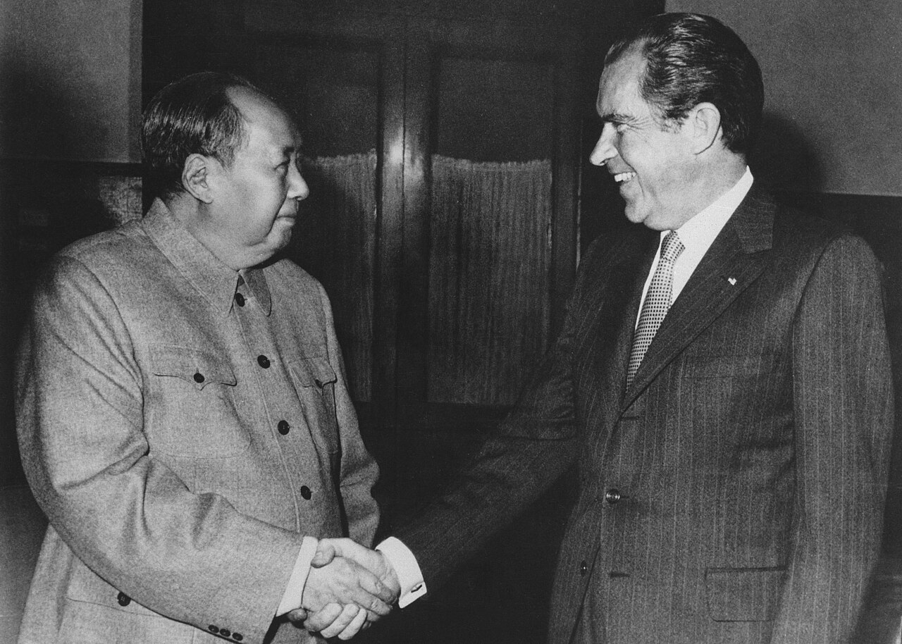 Richard Nixon and Mao Zedong, after the meeting with Zhou Enlai